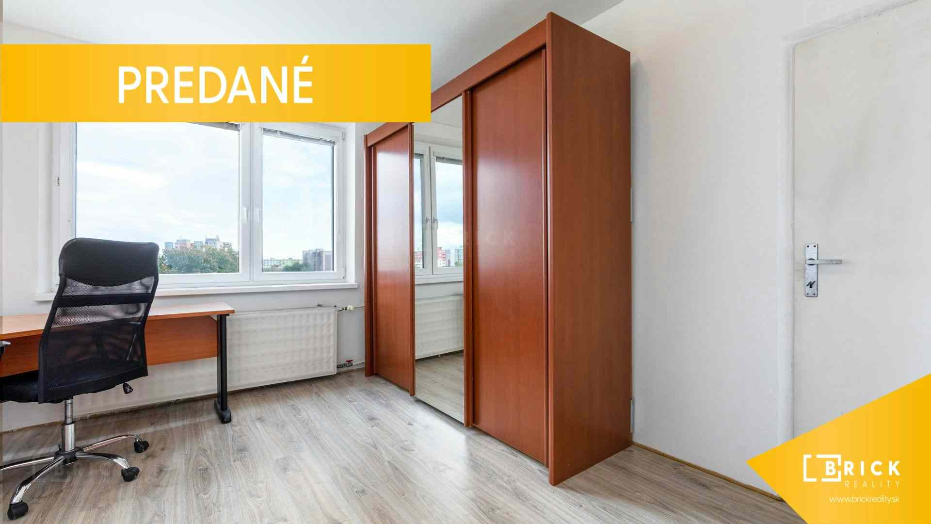 PREDAJ: 3 izbový byt s loggiou, 80 m2, Bratislava - Stavbárska 56