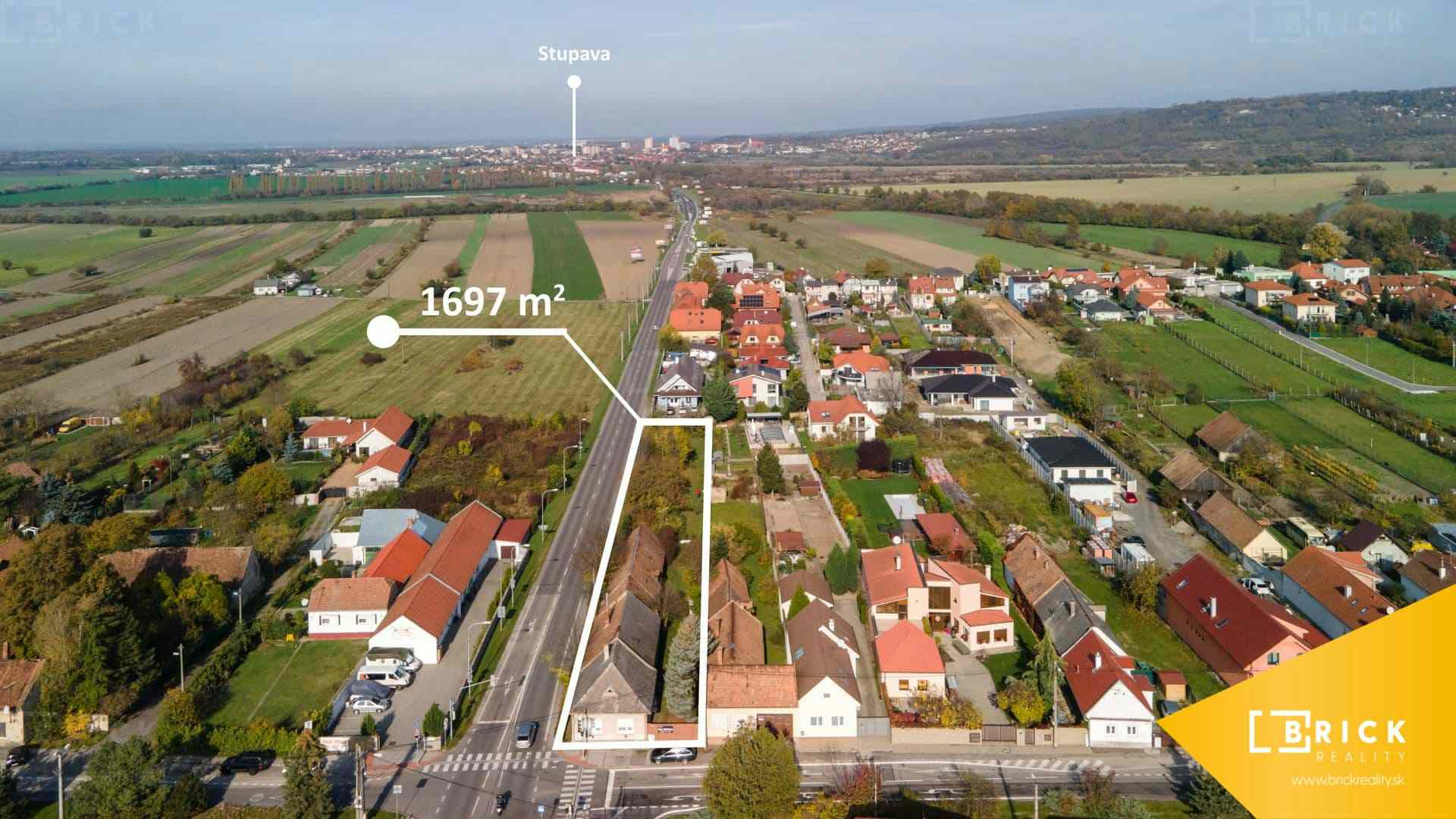 PREDAJ: stavebný pozemok, 1697 m2, BA - Záhorská Bystrica